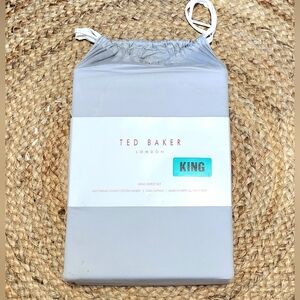 Ted Baker London King Sheet Set Light Grey 400 Thread Count Cotton Sateen NEW